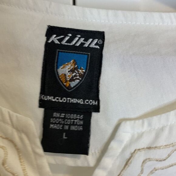 Kuhl while sleeveless top with cream floral embroidery - Picture 7 of 9